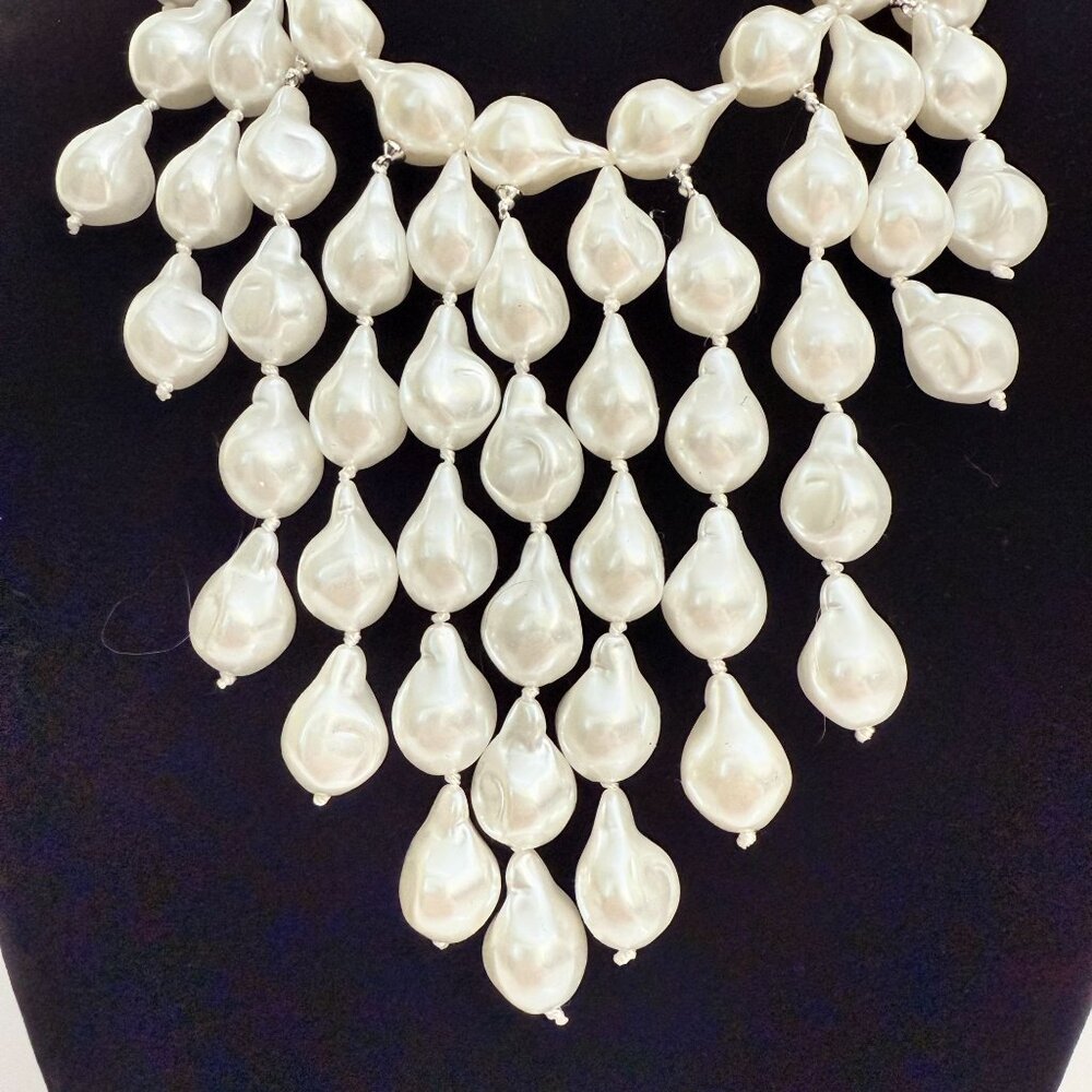 Jardin Baroque Faux Pearl Bib Necklace Statement Jewelry Bridal Wedding - Picture 4 of 9